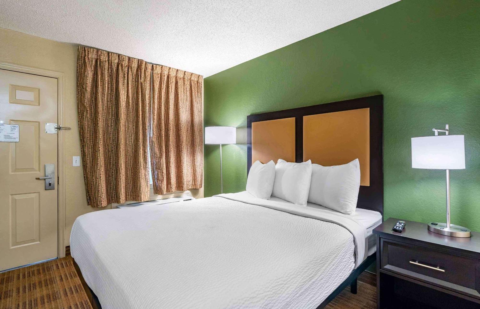 Extended America Select - Tampa - Hotel 2*